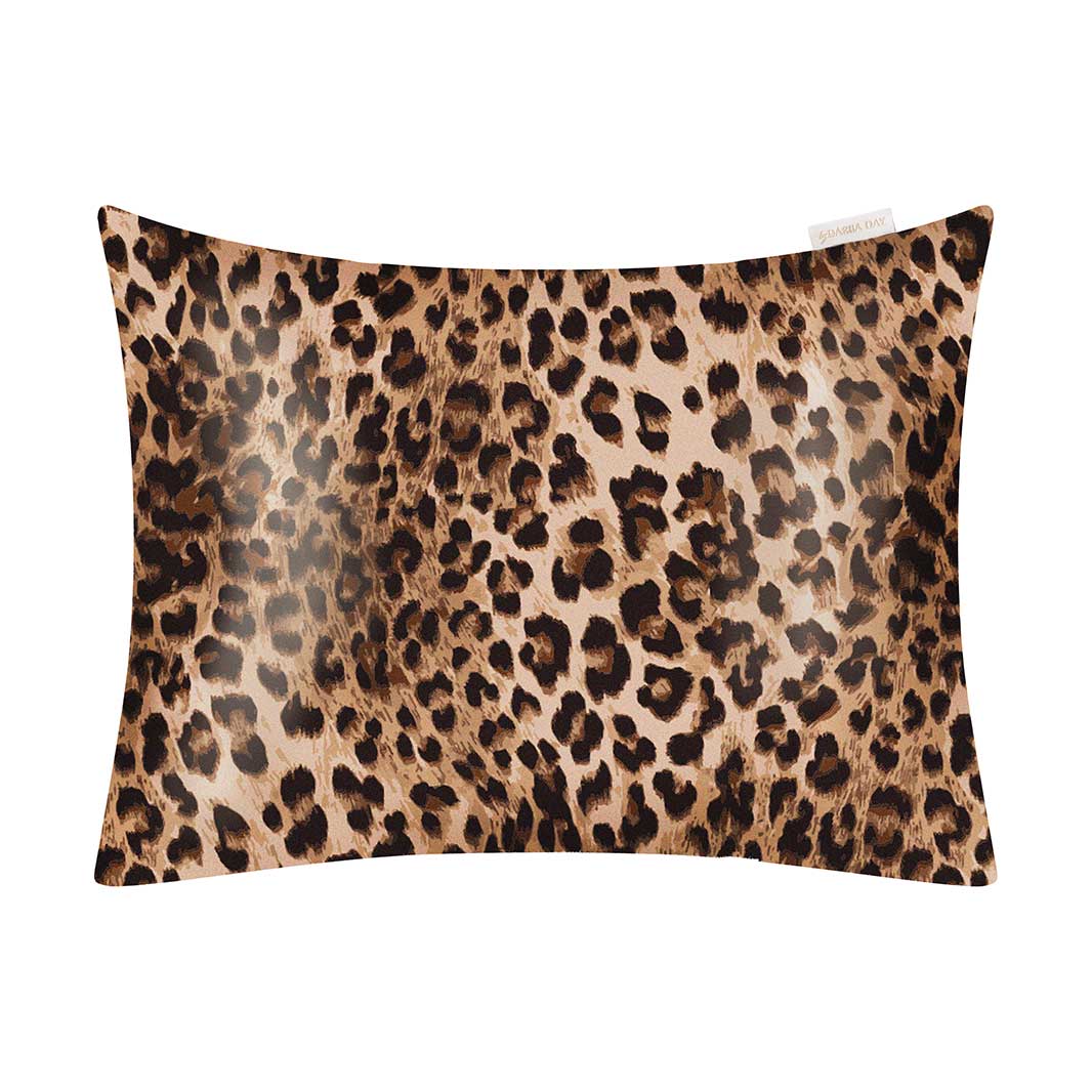 Pure silk travel pillow in leopard print